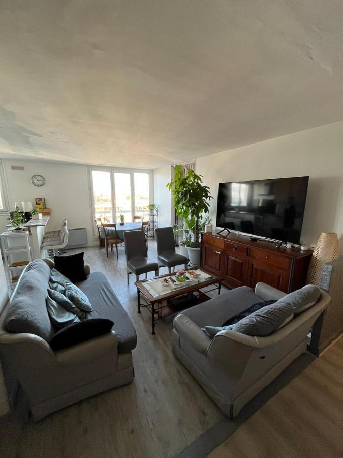 Grand Appartement Proche De Paris Chille Exteriör bild